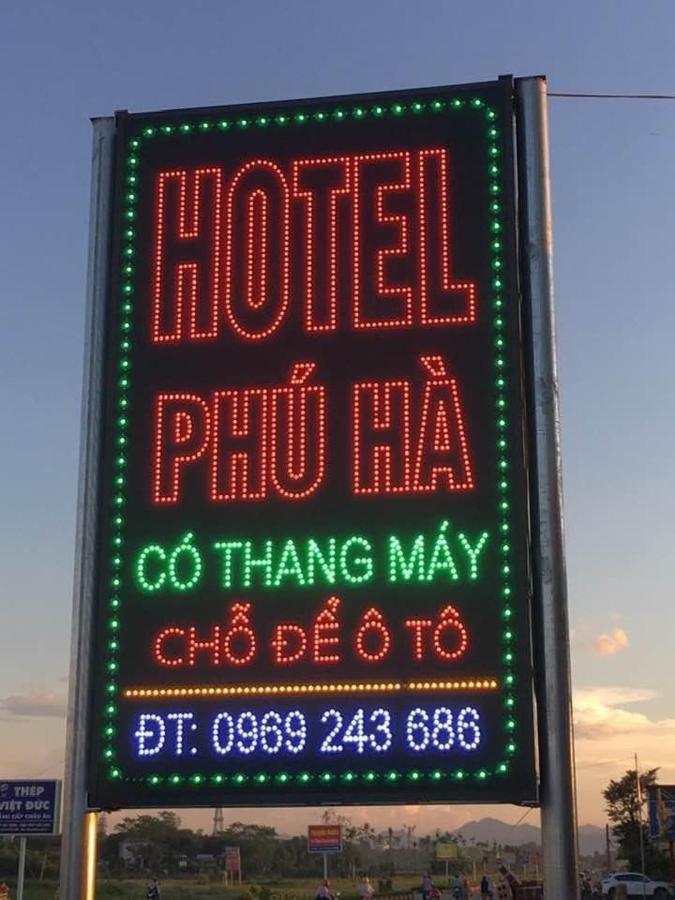 Отель Khach San Phu Ha Phu Tho Экстерьер фото